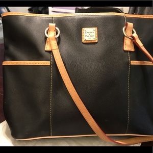 dooney & bourke Tote